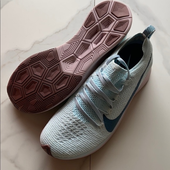 NWT Nike zoom fly flyknit - Picture 7 of 7